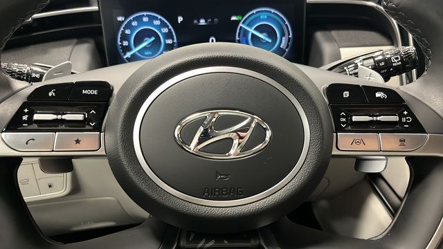 Used 2024 Hyundai Tucson Limited AWD/4WD image 16