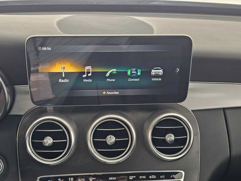 Used 2021 Mercedes-Benz C 300 Sedan image 25