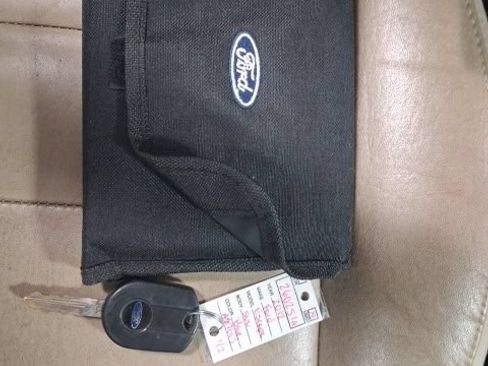Used 2012 Ford Escape Limited AWD/4WD image 30