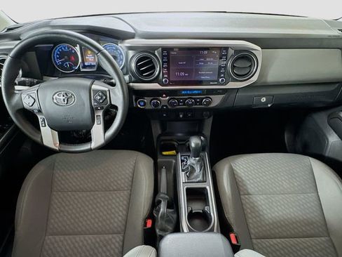 Certified 2023 Toyota Tacoma SR5 AWD/4WD image 23