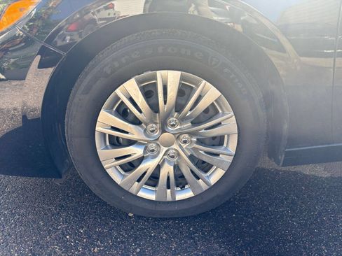 Used 2025 Nissan Sentra S FWD image 26