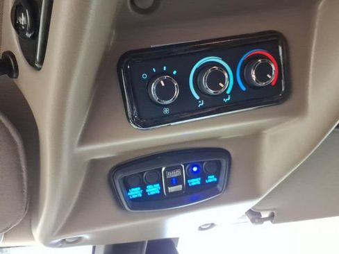 Used 2024 Chevrolet Express 2500 Extended w/ Driver Convenience Package RWD image 22