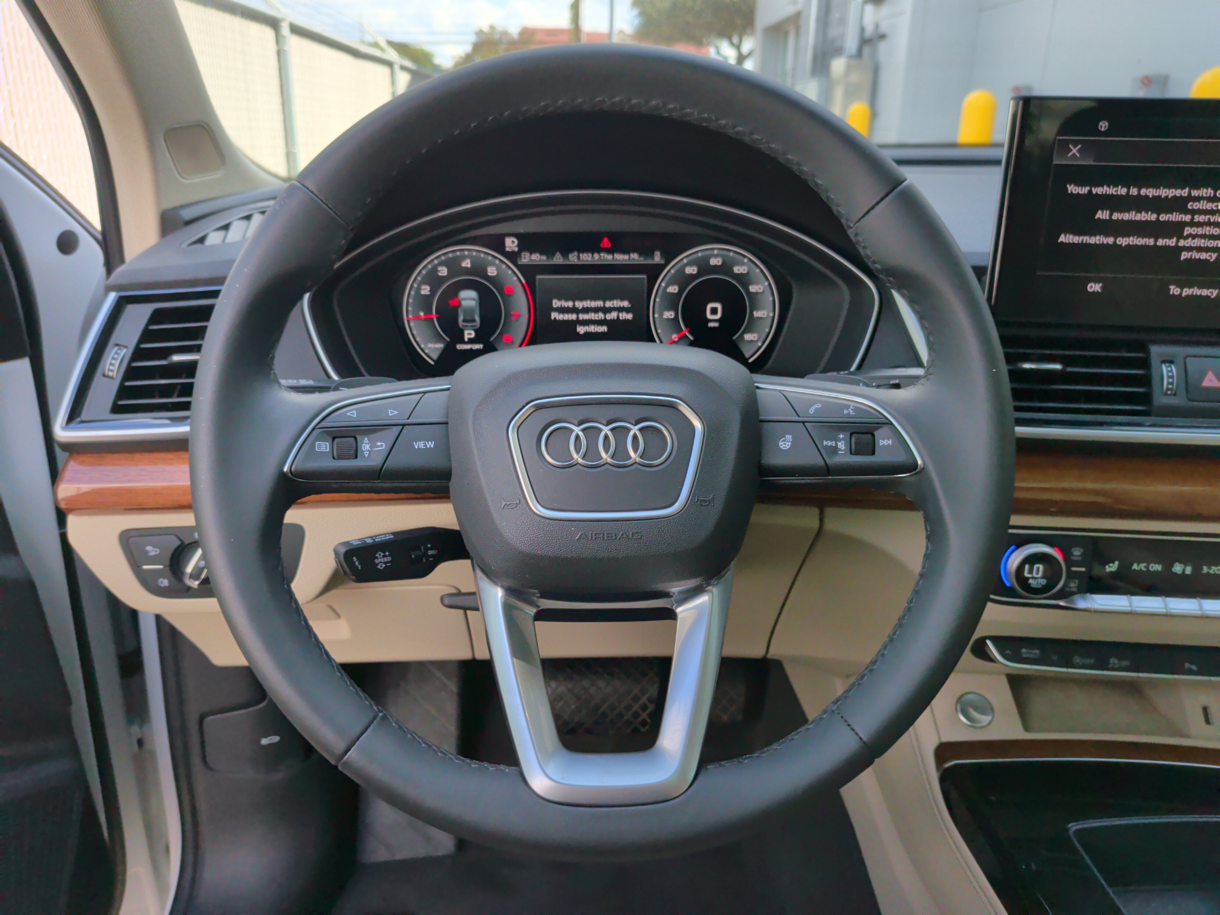 Used 2023 Audi Q5 2.0T Premium Plus w/ Premium Plus Package AWD/4WD image 17