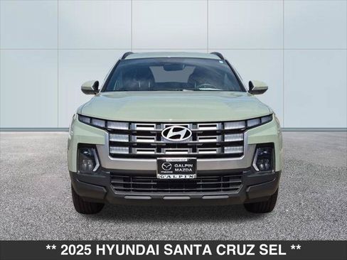 Used 2025 Hyundai Santa Cruz SEL FWD image 8