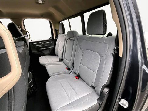 Used 2019 RAM 1500 Big Horn image 16