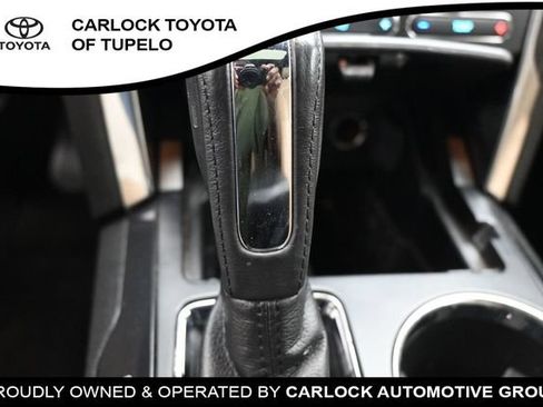 Used 2017 Ford Explorer Limited w/ Equipment Group 301A FWD image 39
