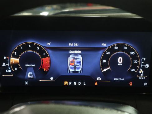 Used 2024 Ford Mustang Coupe image 17