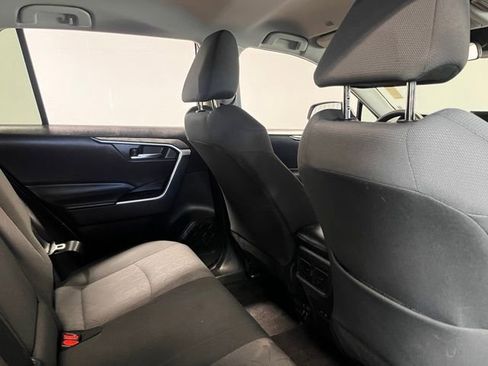 Used 2024 Toyota RAV4 XLE FWD image 14