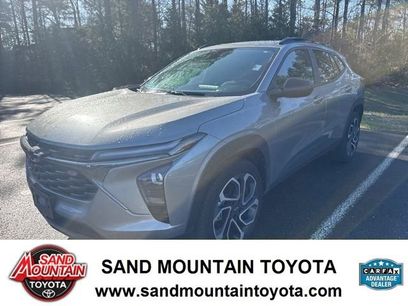 Used 2025 Chevrolet Trax RS w/ Sunroof Package