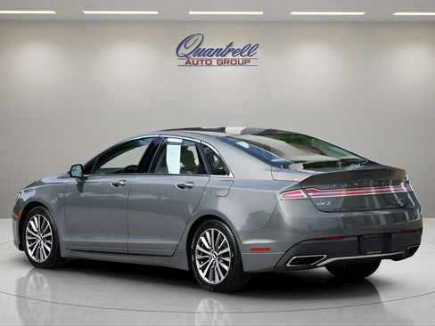 Used 2017 Lincoln MKZ Select FWD image 6