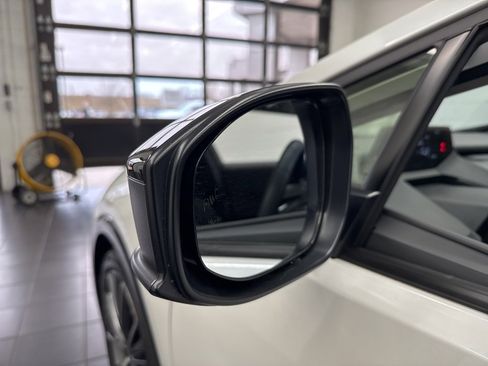 Certified 2024 Toyota Prius XLE image 12