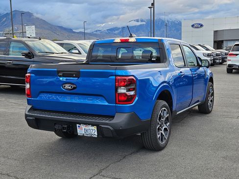 Used 2025 Ford Maverick Lariat w/ 4K Tow Package image 3