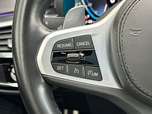 Used 2023 BMW 530e w/ M Sport Package image 26