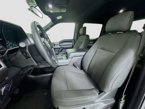 Used 2016 Ford F150 XLT w/ Equipment Group 302A Luxury AWD/4WD image 11