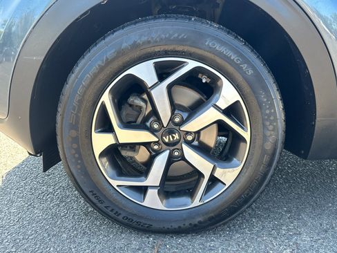 Used 2020 Kia Sportage LX w/ LX Popular Package AWD/4WD image 11