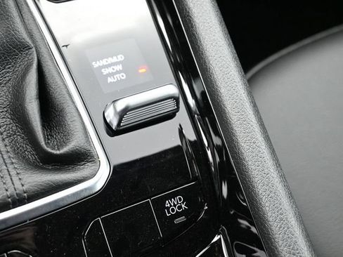 Used 2024 Jeep Compass Limited AWD/4WD image 22