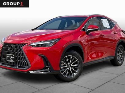 Certified 2025 Lexus NX 250 FWD w/ Premium Package