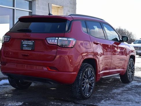 Used 2023 Jeep Compass Limited image 11