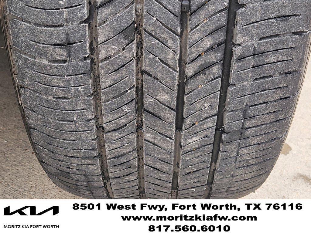 Certified 2024 Kia Telluride S w/ S Sunroof Package FWD image 11
