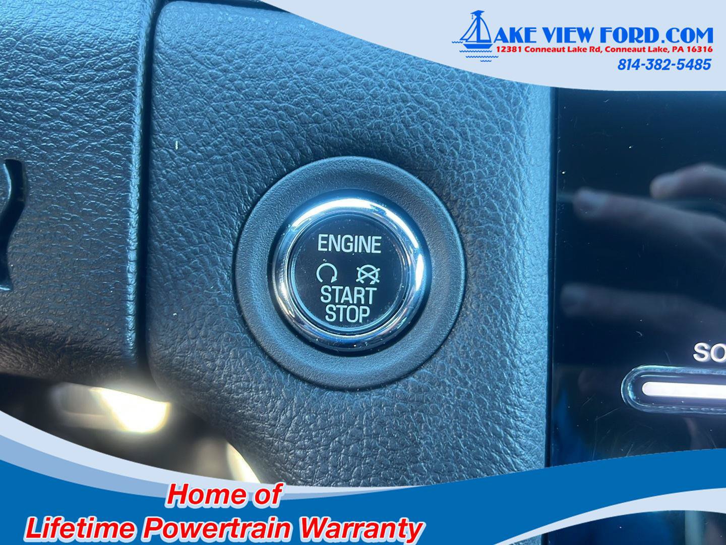 Used 2017 Ford Taurus Limited FWD image 31