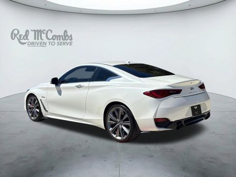 Used 2018 INFINITI Q60 Red Sport 400 w/ Sensory Package 3.0T Sport image 3