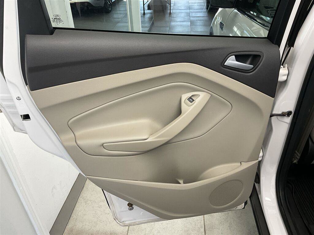 Used 2018 Ford Escape SEL w/ Ford Safe & Smart Package AWD/4WD image 11