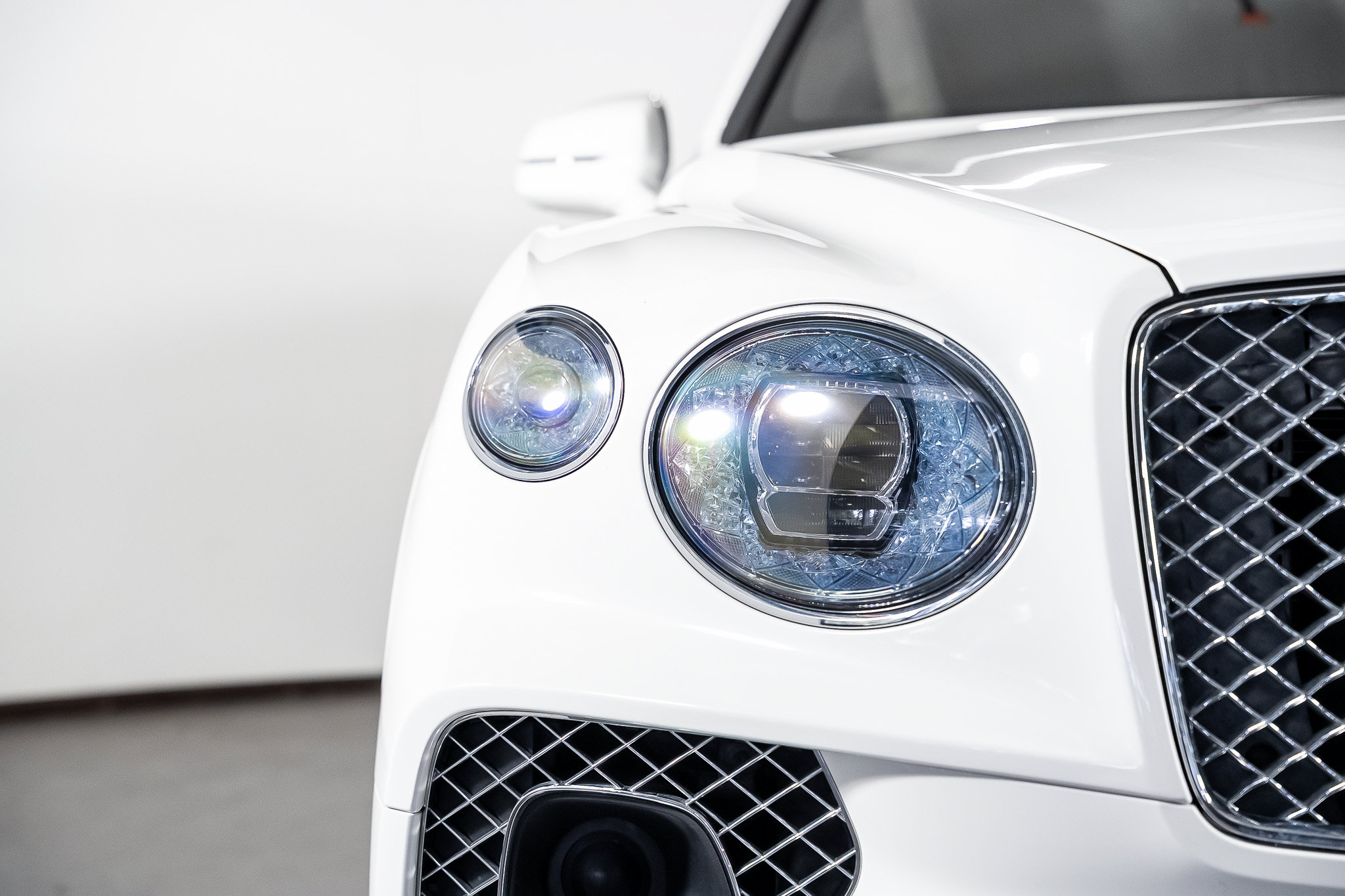 Used 2022 Bentley Bentayga AWD/4WD image 6