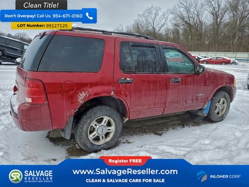 Used 2004 Ford Explorer XLT image 4