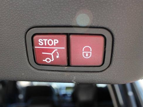Used 2012 Mercedes-Benz ML 350 4MATIC image 26