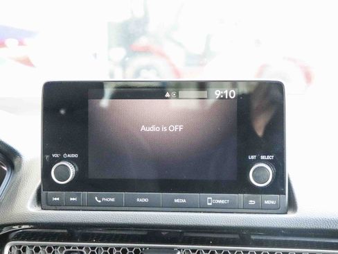 Certified 2025 Honda Civic Sport image 17