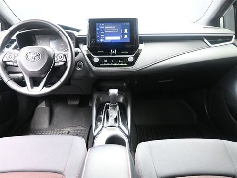 Used 2024 Toyota Corolla SE image 9