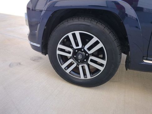 Used 2021 Toyota 4Runner Limited image 24