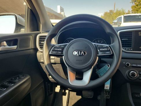 Used 2022 Kia Sportage LX FWD image 19