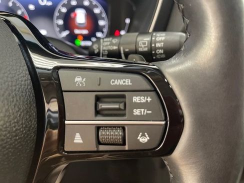 Certified 2023 Honda Pilot Elite image 9