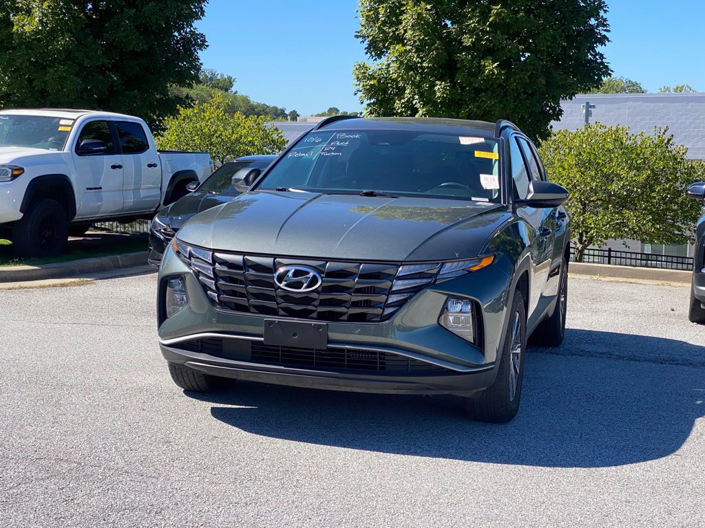 Used 2024 Hyundai Tucson Blue AWD/4WD image 3