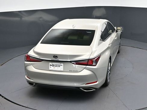 Used 2020 Lexus ES 350 350 w/ Premium Package image 34