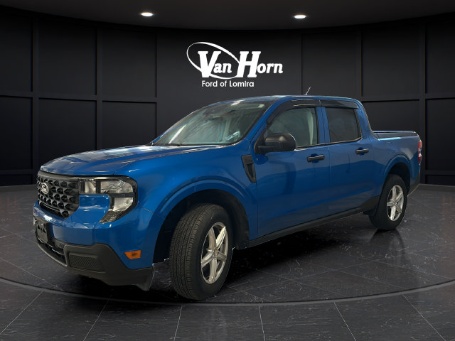 Used 2025 Ford Maverick XL w/ Equipment Group 102A AWD/4WD image 3