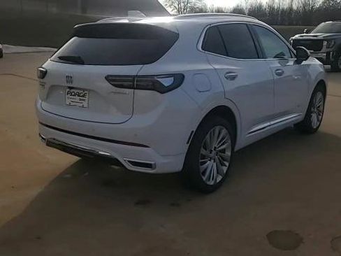 New 2026 Buick Envision Avenir image 8