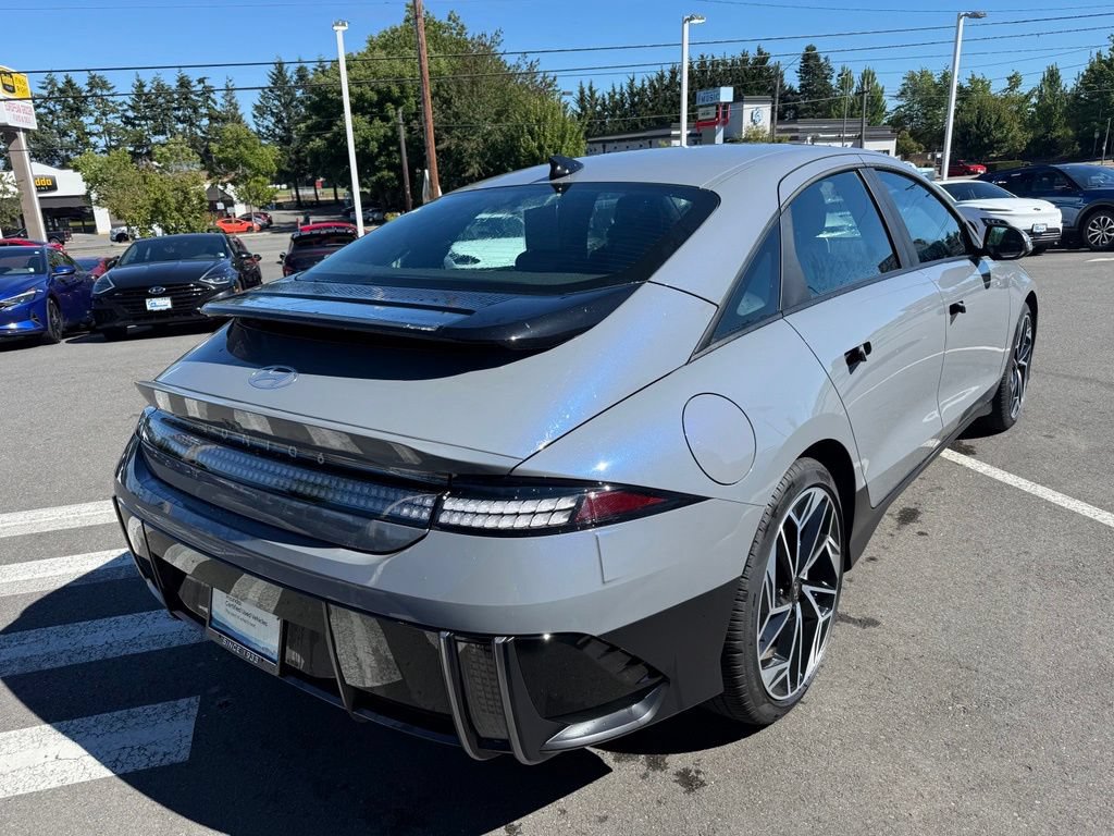 Used 2025 Hyundai Ioniq 6 SEL AWD/4WD image 5