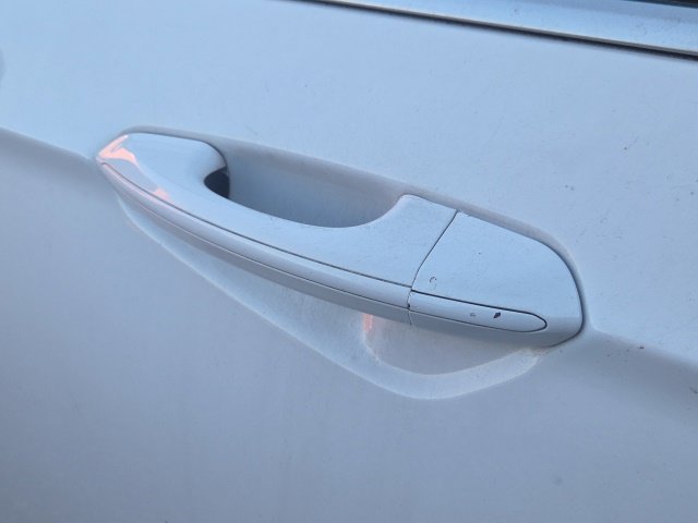 Used 2014 Ford Fusion SE w/ Equipment Group 202A FWD image 16
