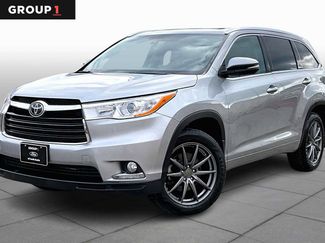Used 2014 Toyota Highlander Limited Platinum video 1