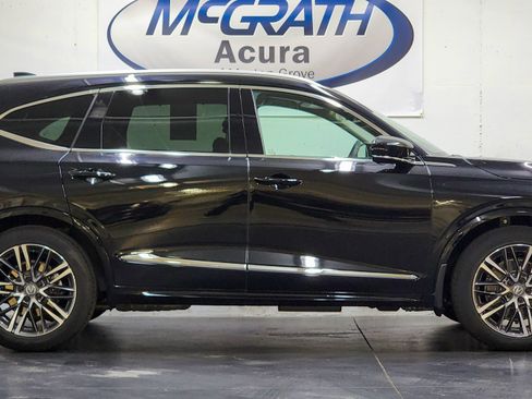 Certified 2026 Acura MDX SH-AWD w/ Advance Package image 3