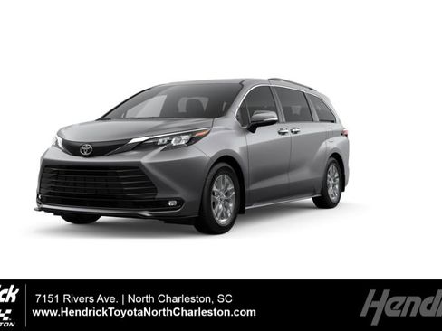 New 2026 Toyota Sienna XLE FWD image 1