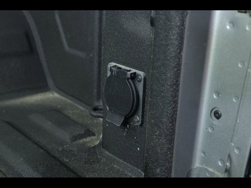 Used 2023 Chevrolet Silverado 1500 LT w/ Protection Package AWD/4WD image 20