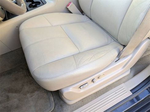 Used 2013 GMC Yukon SLT w/ SLT-2 Equipment Package image 20