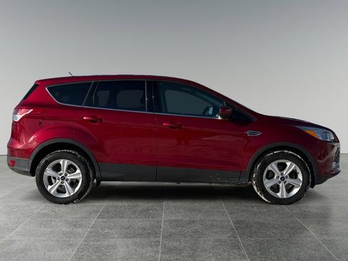 Used 2016 Ford Escape SE image 6