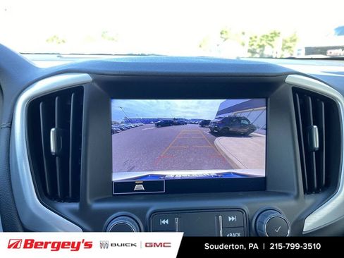 Used 2023 GMC Terrain SLT FWD image 18