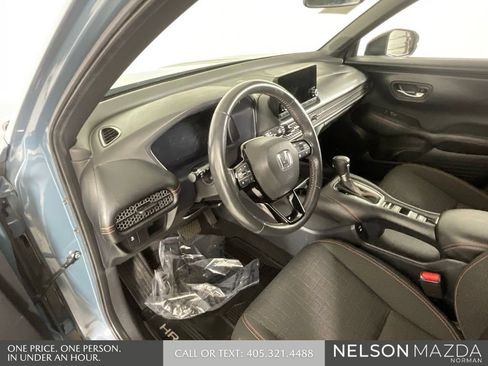 Used 2024 Honda HR-V Sport image 31