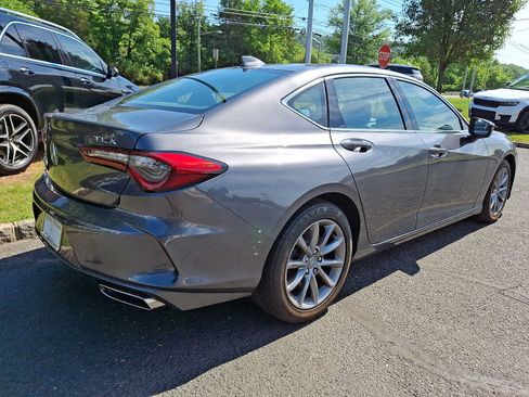 Used 2023 Acura TLX FWD image 5