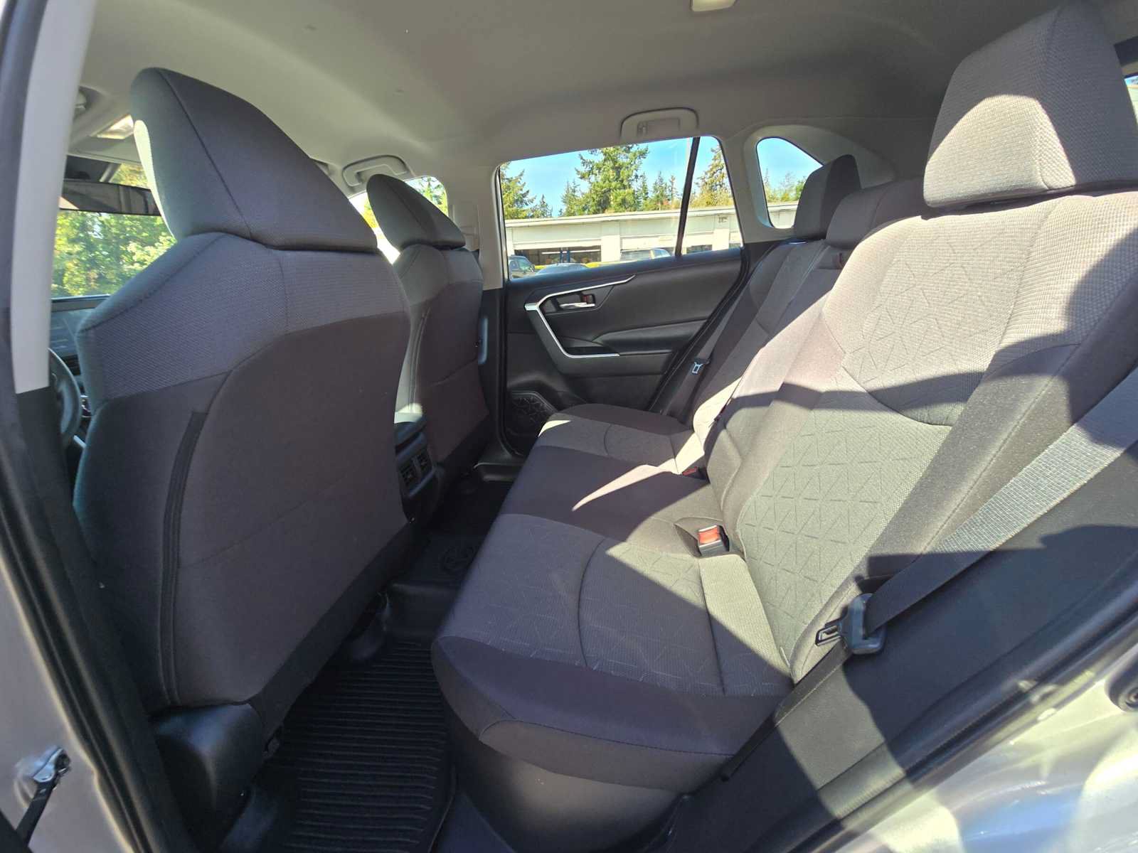 Certified 2022 Toyota RAV4 XLE AWD/4WD image 16